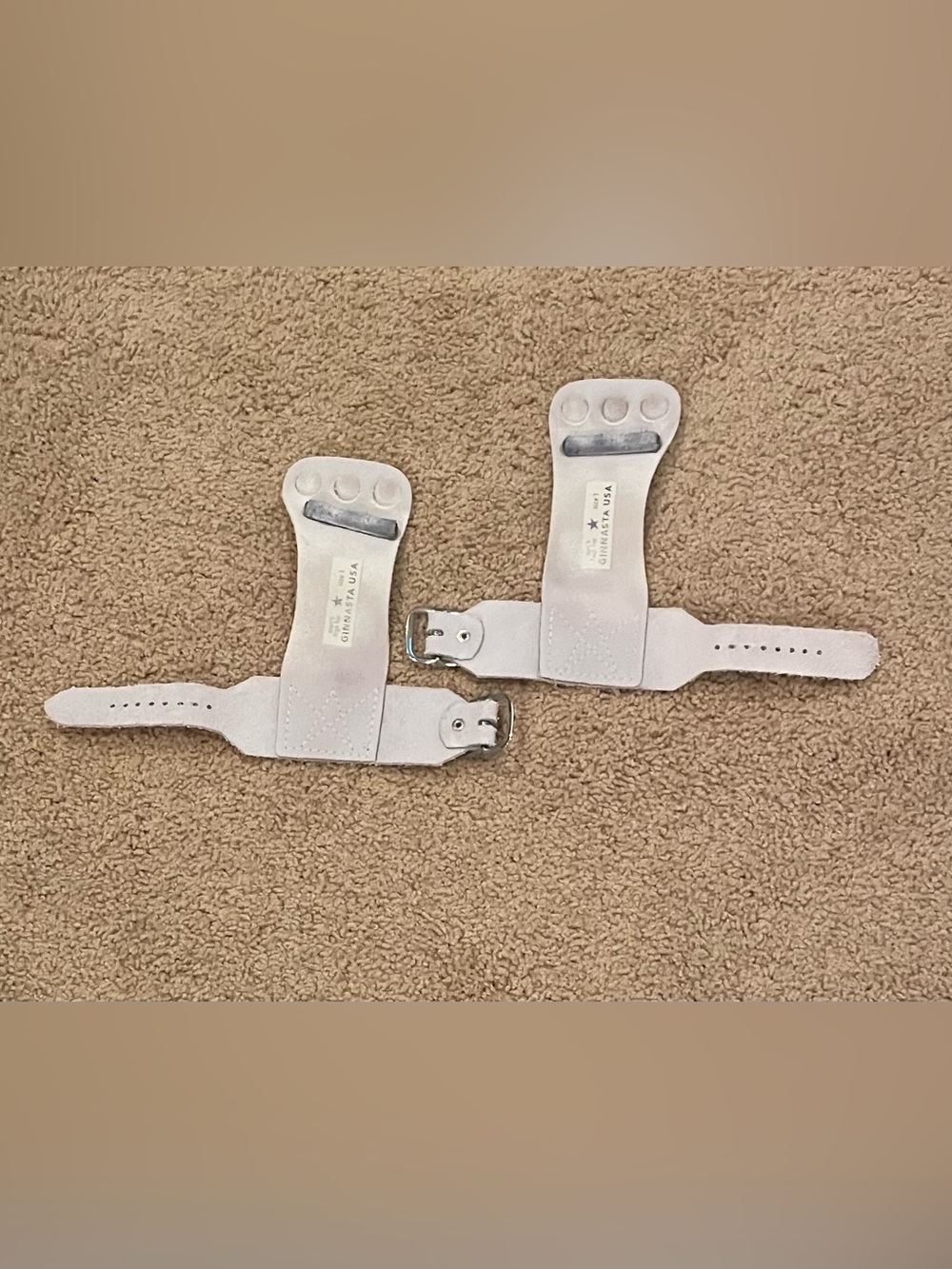 White Gymnastics Dowel Grips with Adjustable Wrist Straps by Ginnasta USA